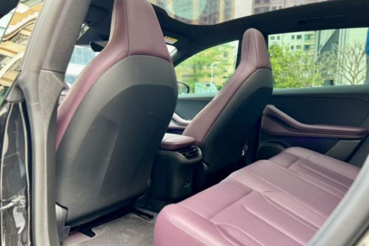 Used Nio ET5T 2024 75kWh Touring Interior 6