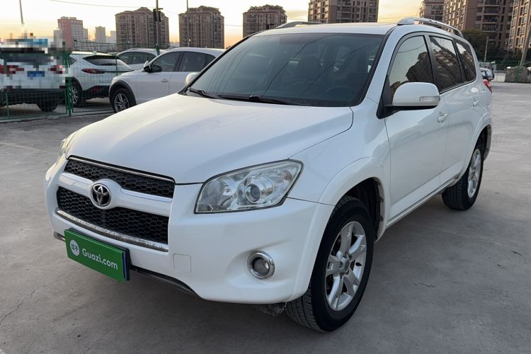 Used Toyota RAV4 2012 Luxurious Edition 2.0L Automatic All-Wheel Drive