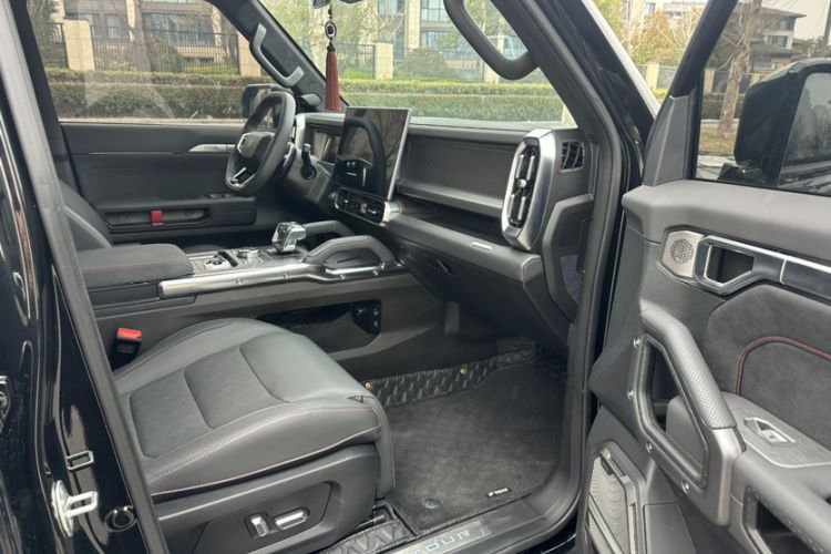 Used JETOUR Traveler 2023 2.0T All-Wheel Drive Conquer PRO