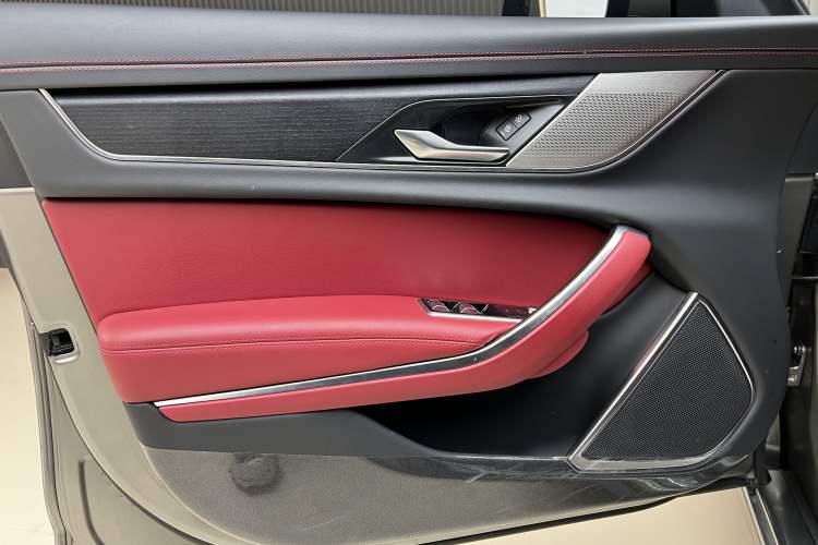 Used Jaguar XFL 2021 XFL 2.0T P250 Two-Wheel-Drive Elite Sport Edition