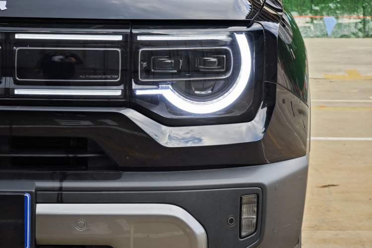 Used BAIC Off-Road BJ30 2024 1.5T Magic Electric Drive Advanced Version
