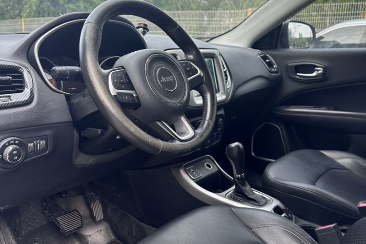 Used Jeep Compass 2017 200T Automatic Family Edition