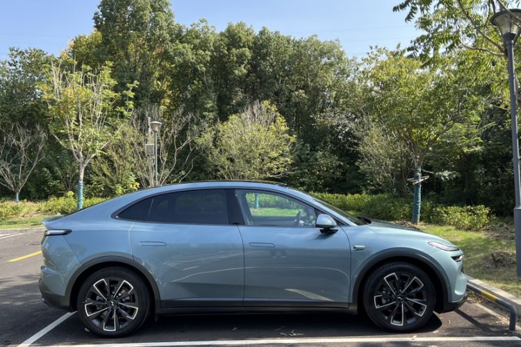 Used ONVO L60 2024 60 kWh Rear-Drive Version
