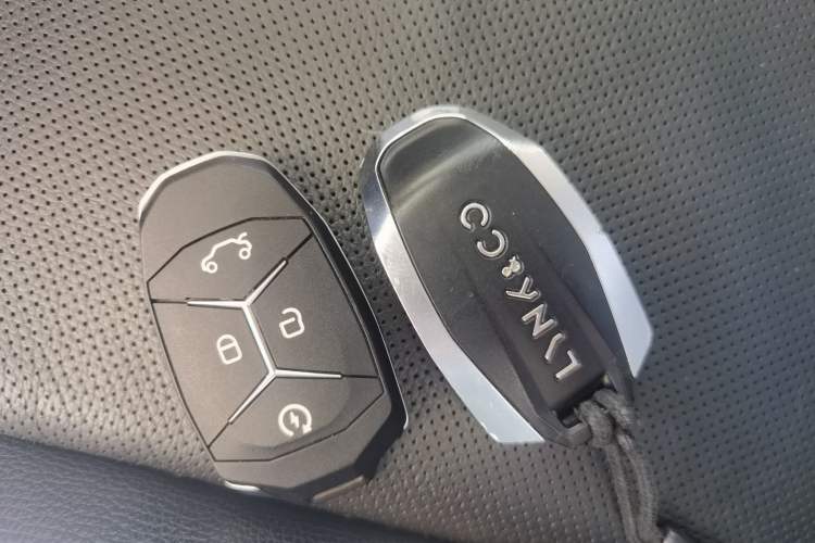 Used Lynk & Co 01 2019 2.0T Two-Wheel-Drive Pro Version China V Standard