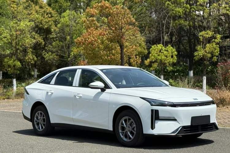 Used Geely Galaxy L6 2025 EM-i 60km Launch Edition