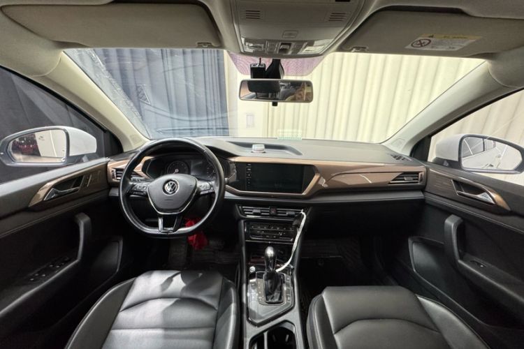 Used Volkswagen Tharu 2021 280TSI Two-Wheel-Drive Luxury Edition
