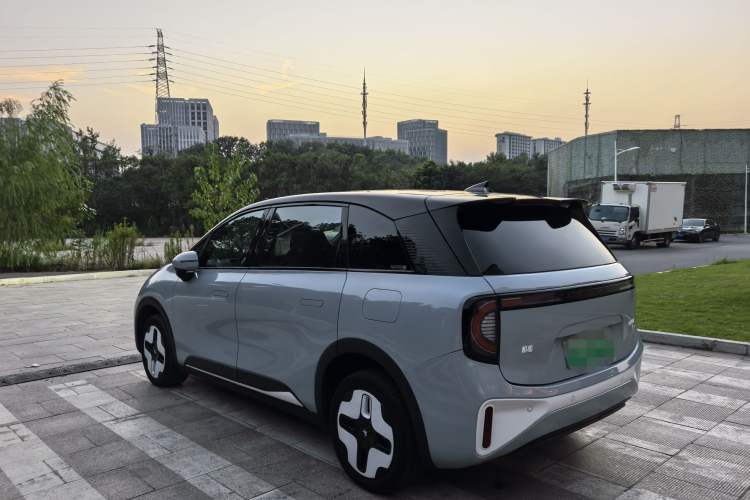 Used ARCFOX Kaola 2023 Family Edition Pro
