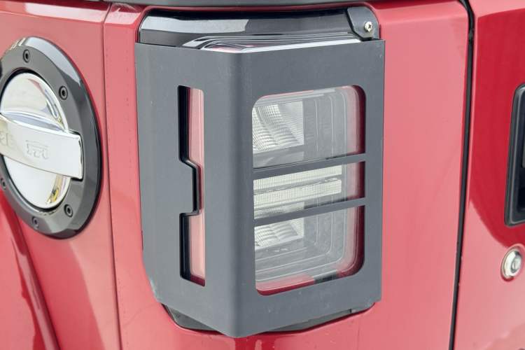 Used BAIC Off-Road BJ40 2020 2.0T Automatic Four-Wheel Drive Urban Hunter Edition Chivalrous Type