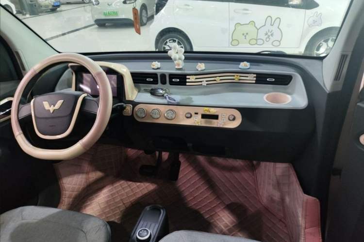 Used Wuling Hongguang MINIEV 2022 Macaron Premium Model – Lithium Iron Phosphate