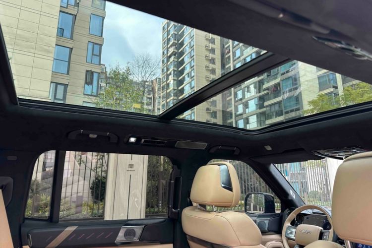 Used Formula Leopard Leopard 8 2025 Smart & Brave Flagship Edition 7 Seats