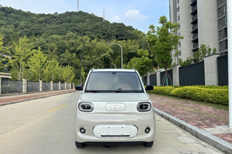 Used Wuling Hongguang MINIEV 2024 3rd Generation 215km Advanced Version