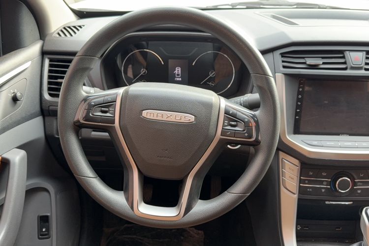 Used SAIC MAXUS T70 2020 2.0T Diesel Manual 4x4 Australian Version with Long Bed and High Ground Clearance
