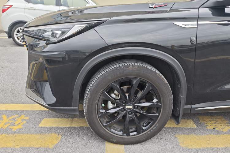 Used CHANGAN OSHAN X5 PLUS 2023 1.5T DCT Excellence Edition Exterior 8