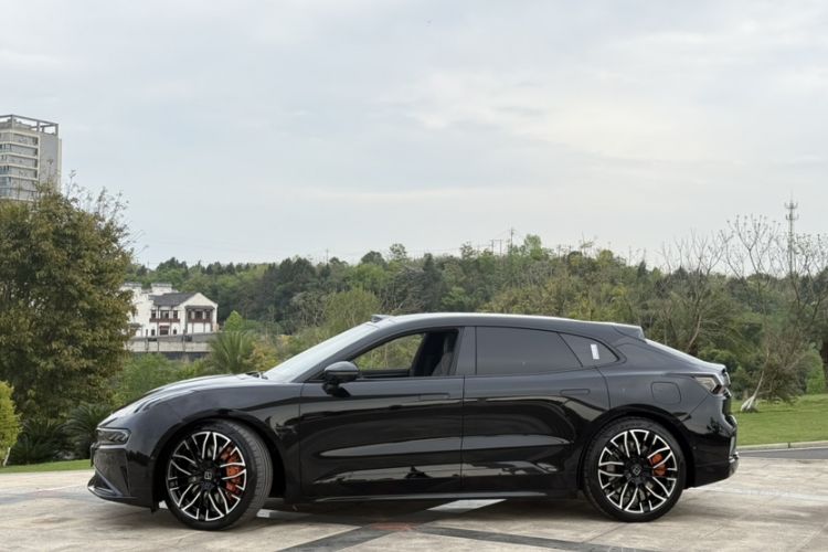 Used Zeekr 001 2024 YOU Edition 100 kWh All-Wheel Drive Exterior 3