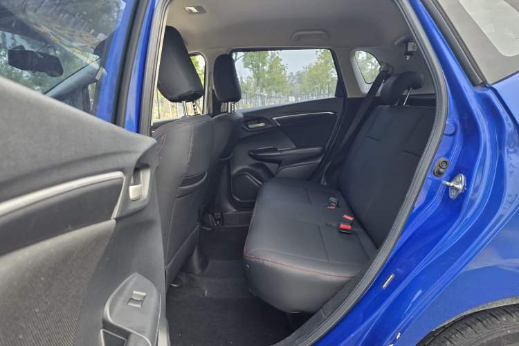 Used Honda Fit 2014 1.5L SE CVT Fashion Model