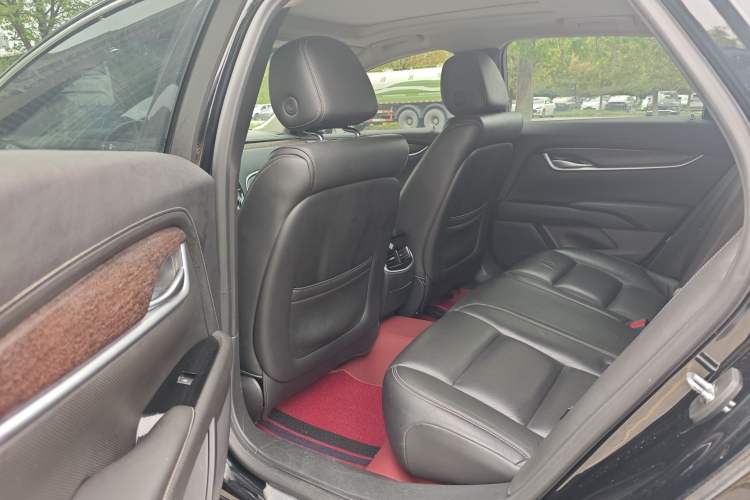 Used Cadillac XTS 2018 28T Elite Edition Interior 3