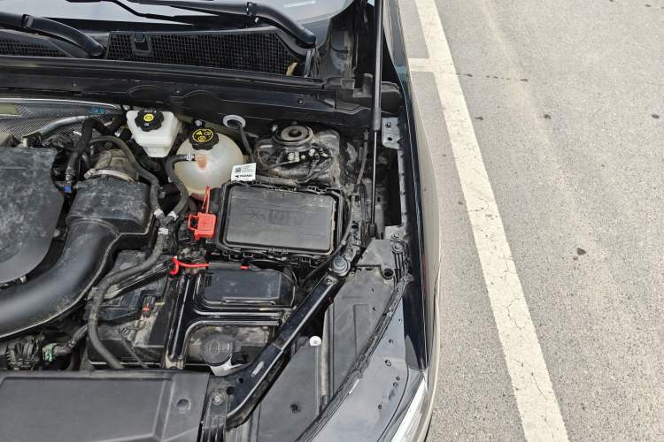 Used Buick Envision 2023 Encore Plus 652T Five-Seat Luxury Model