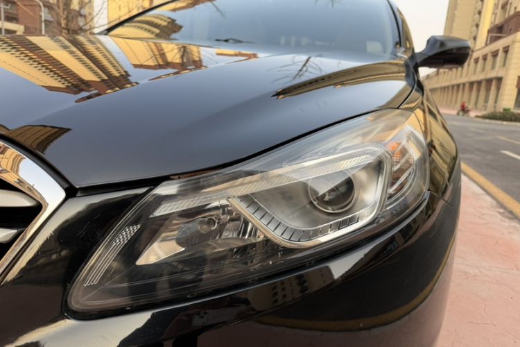 Used Bestune B70 2014 2.0L automatic luxury version
