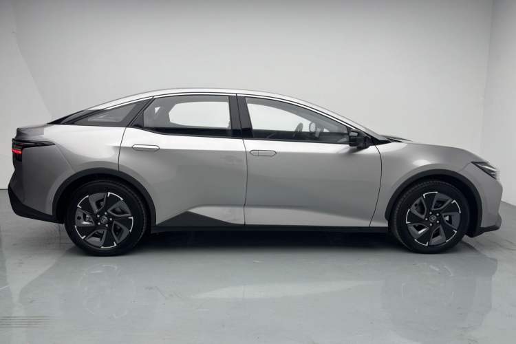 Used Toyota bZ3 2026 Model, Smart Home JOY Exterior 9