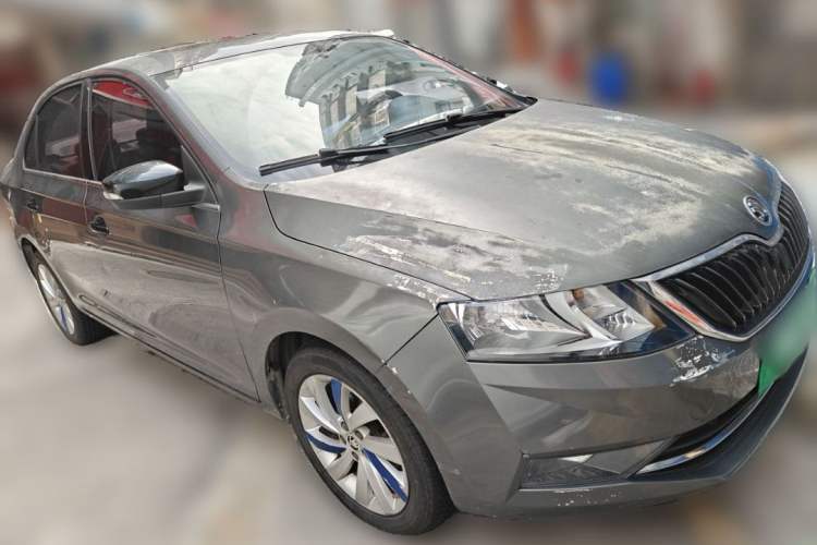 Used Skoda Rapid 2018 1.6L Automatic Comfort Edition
