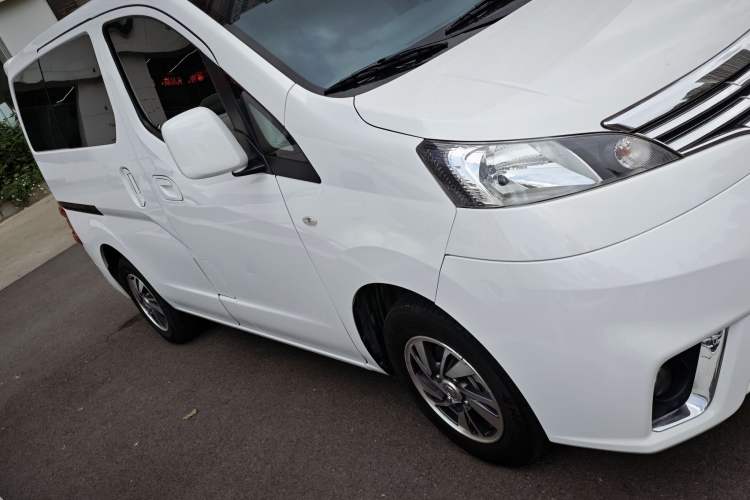 Used Nissan NV200 2018 1.6L CVT Luxury Model
