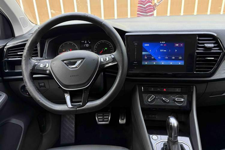 Used Jetta VS5 2019 280TSI Automatic Enjoyment Model
