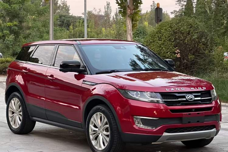 Used Land X7 2015 2.0T Panoramic Prestige Edition