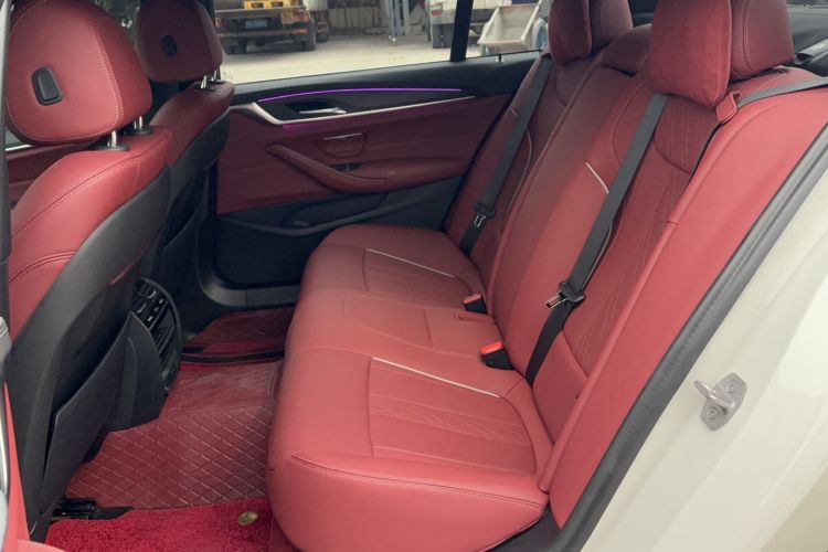 Used BMW 5 Series 2023 530Li Leading Model M Sport Package
