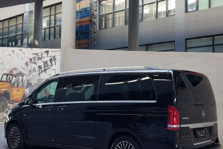 Used Mercedes-Benz V-Class 2018 V 260 Avantgarde Edition China V Exterior 2