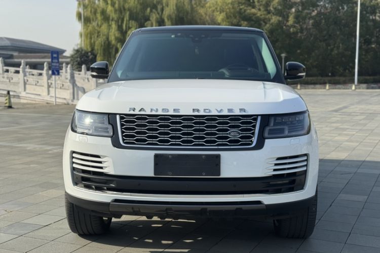 Used Land Rover Range Rover 2021 3.0 L6 Century Extended Classic Edition