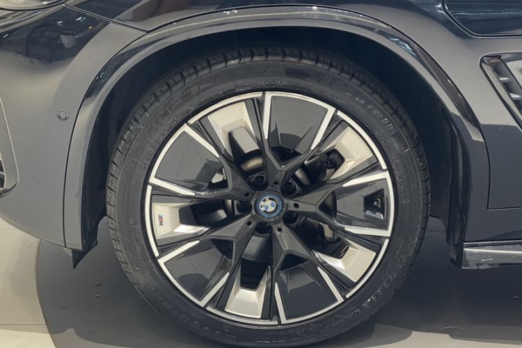 Used BMW iX3 2022 Updated Leading Type
