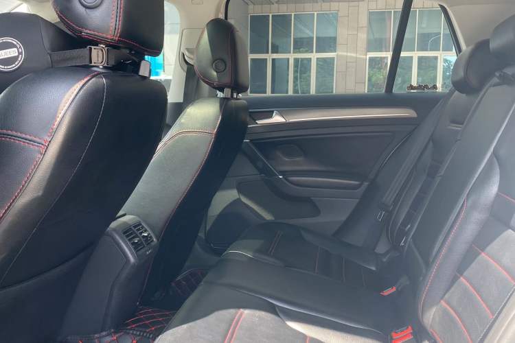 Used Volkswagen Golf 2016 230TSI Automatic Comfort Version