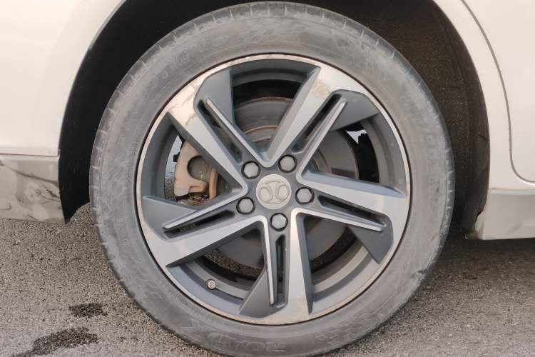 Used BAIC Beijing EU5 2018 R500 Smart Wind Edition