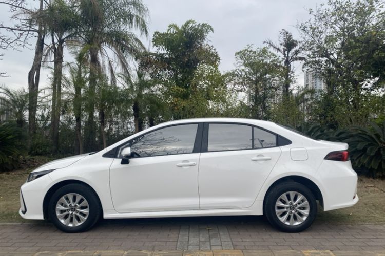 Used Toyota Corolla 2019 1.2T S-CVT GL Pioneer Edition
