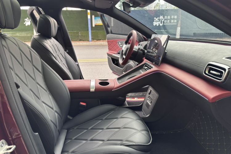 Used Chery Fulwin A9L 2025 Model, Four-Wheel Drive High-Energy Peak Edition Interior 12