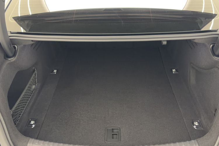 Used Audi A6L 2022 40 TFSI Luxury Dynamic Model
