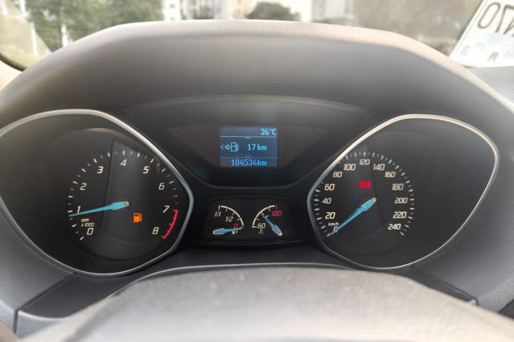 Used Ford Focus 2012 Sedan 1.6L Manual Fashion Edition Odometer Close Up