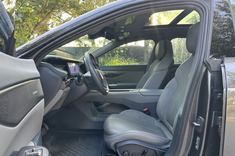 Used Lynk & Co 07 2024 EM-P 126 Long-Range Halo