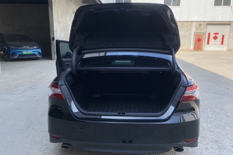 Used Toyota Camry 2021 2.0G Luxury Edition