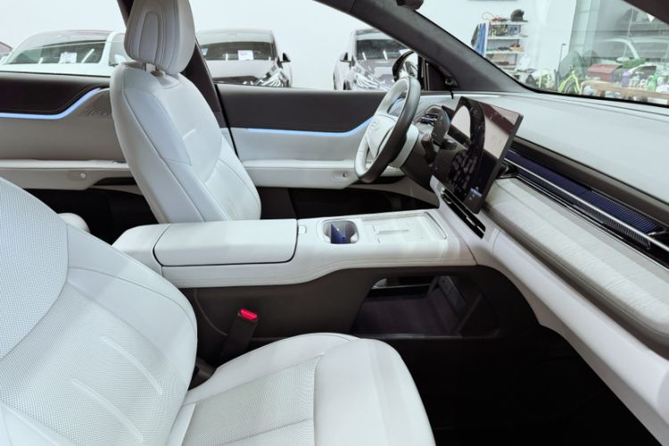 Used XPeng G6 2025 625 Long-Range Max Tech Edition