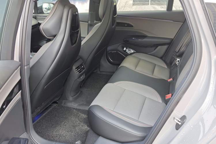 Used Hongqi EH7 2025 640 All-Wheel Drive Smart Selection Edition