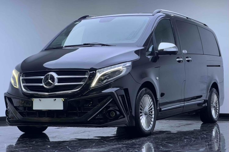 Used Mercedes-Benz V-Class 
