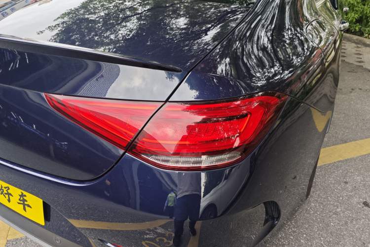 Used Mercedes-Benz CLS 2021 CLS 300 Luxury Model
