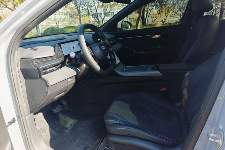 Used Geely Galaxy L6 2024 125km Creative Edition