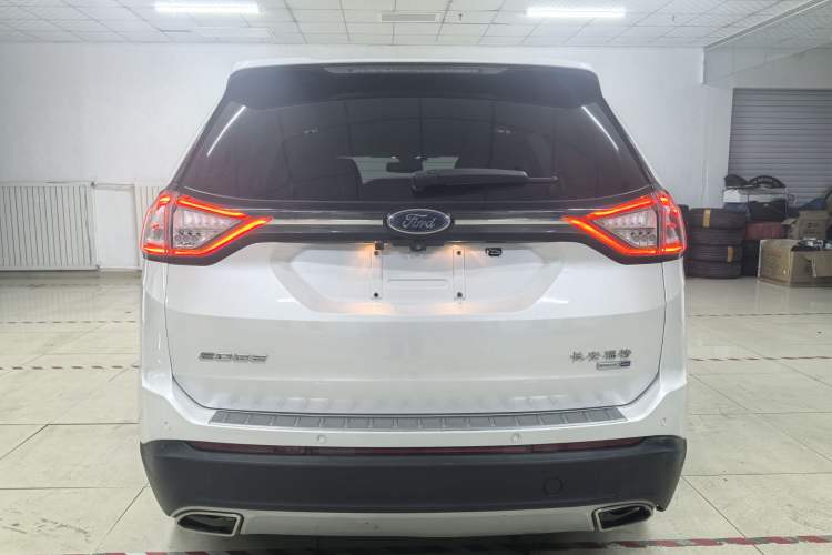 Used Ford Edge 2018 EcoBoost 245 Four-Wheel Drive Titanium 7-Seater
