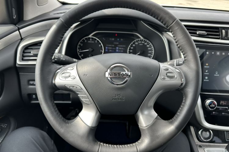 Used Nissan Murano 2021 2.5L XL Two-Wheel Drive Smart Connect Luxury Edition
