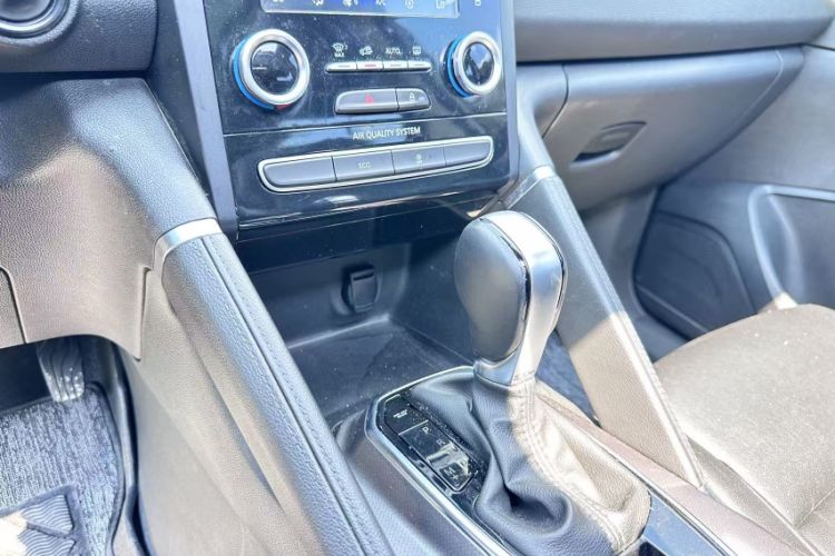 Used Renault Koleos 2018 2.0L Two-Wheel-Drive Luxury Edition