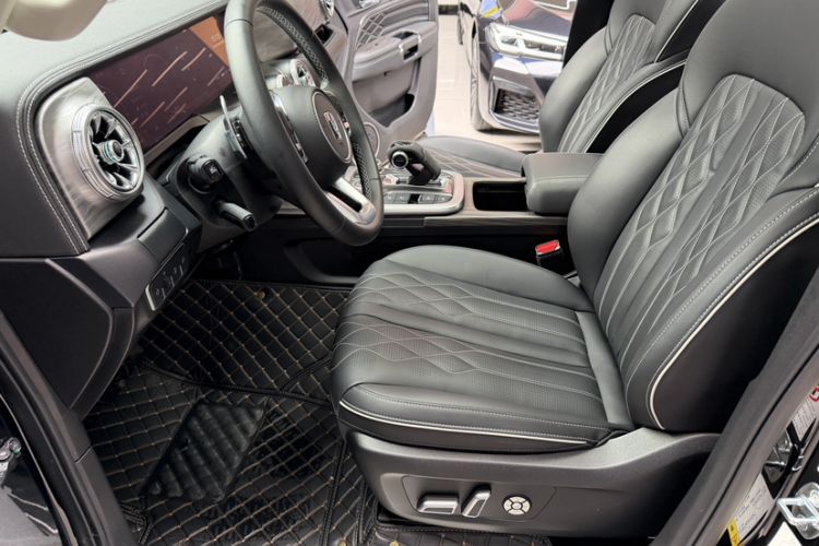 Used Tank 300 2024 2.0T Challenger
