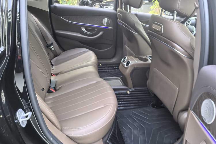 Used Mercedes-Benz E-Class 2019 E 300 L Stylish Model
