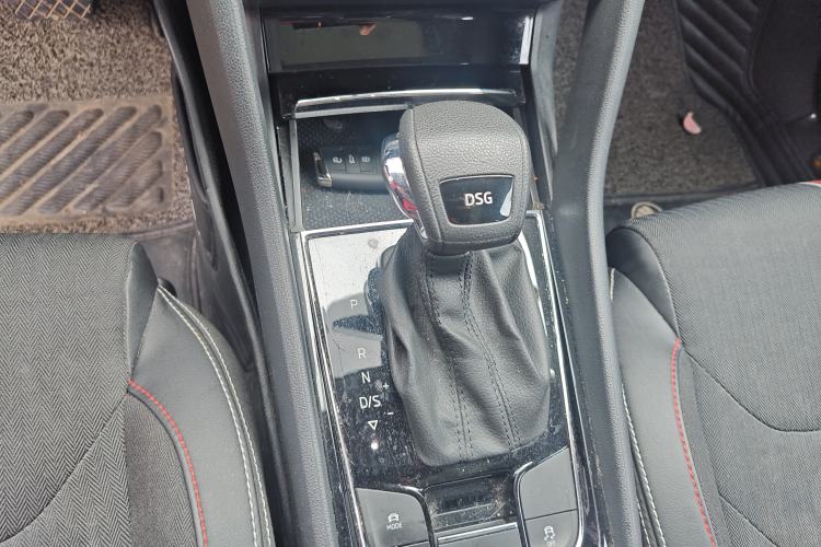 Used Skoda Kodiaq GT 2019 TSI330 Two-Wheel Drive Comfort Edition China V Standard Interior 3